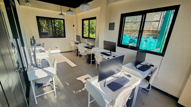 フィリピン留学 Cebu21 - Challenger Campus-Computer Room-3